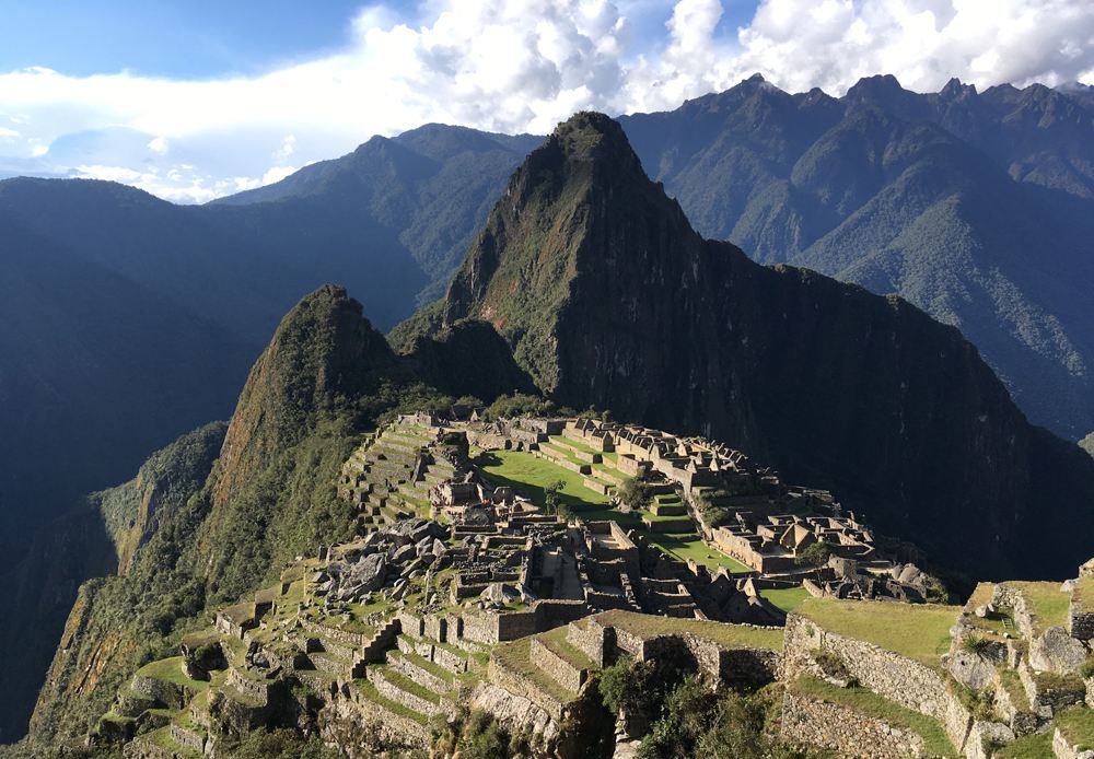 Découvrez la majesté du Machu Picchu lors d'un voyage au Pérou